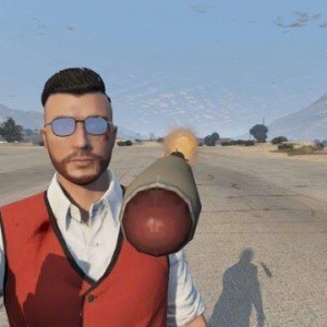 GTAV Photo bomb